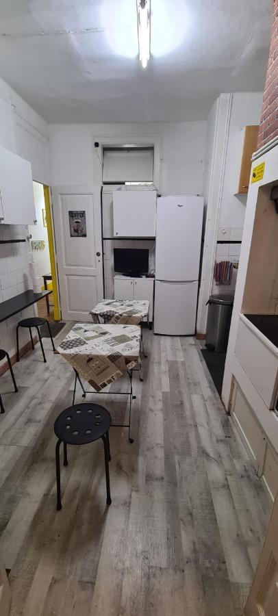 Bagetti Guest House Lisbona Esterno foto