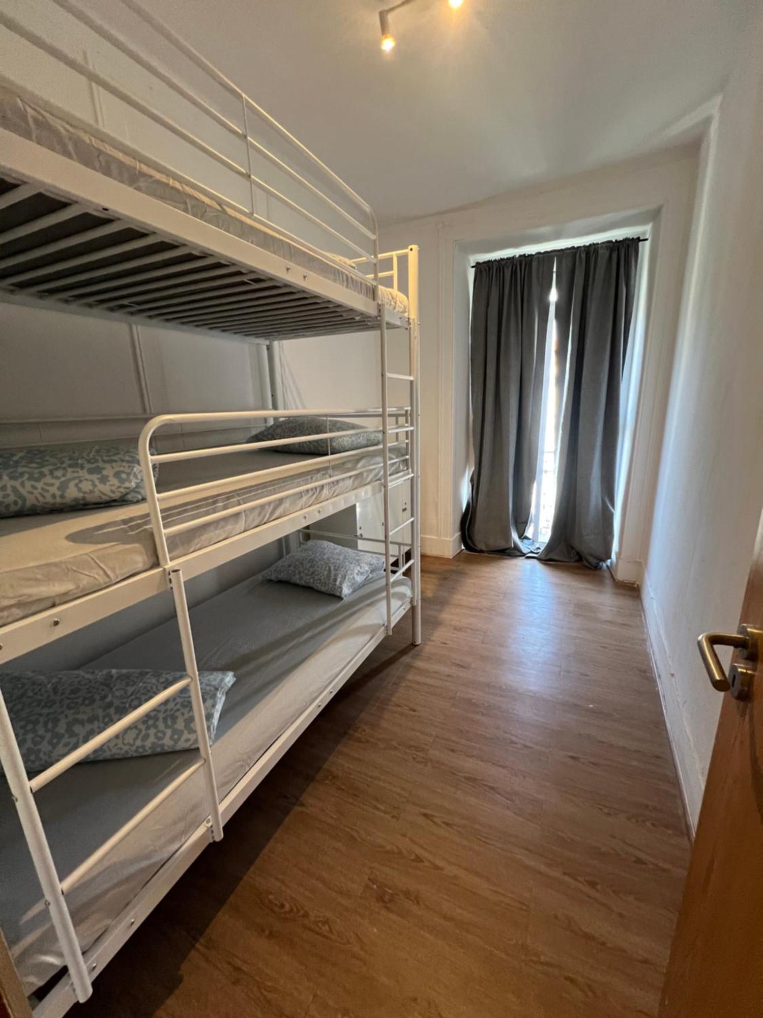 Bagetti Guest House Lisbona Esterno foto