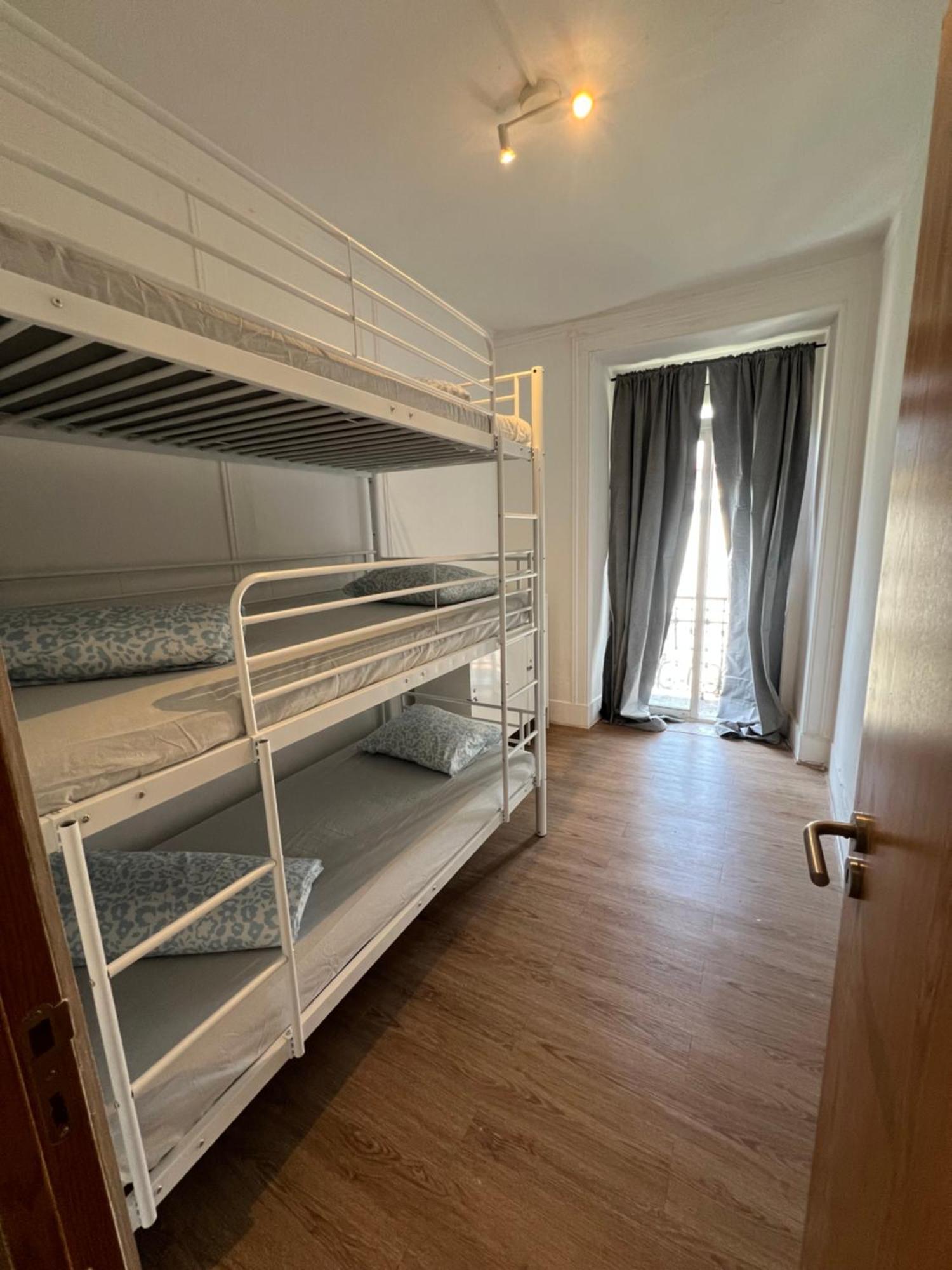 Bagetti Guest House Lisbona Esterno foto